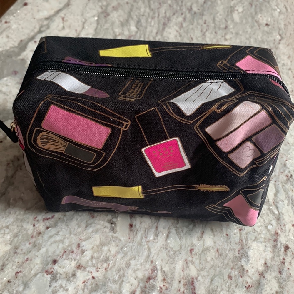 AVON Cosmetic Bag